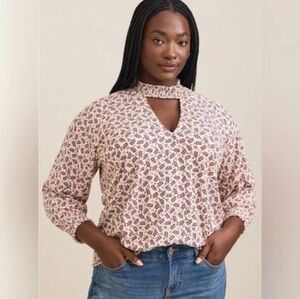Torrid High Neck Pink Floral Blouse Long Sleeve Cut-Out Shirt Easter Top Plus 4X